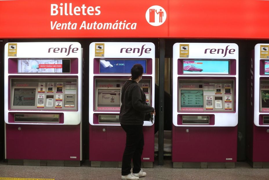 El uso del tren sube un 77% y los precios bajan un 42% El uso del tren sube un 77% y los precios bajan un 42%