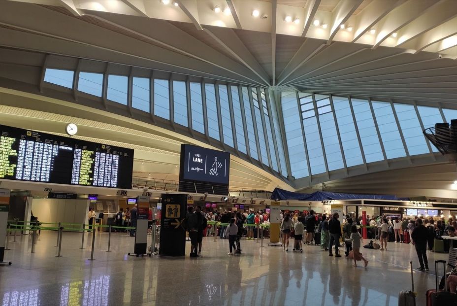 EuropaPress 6079409 aeropuerto bilbao