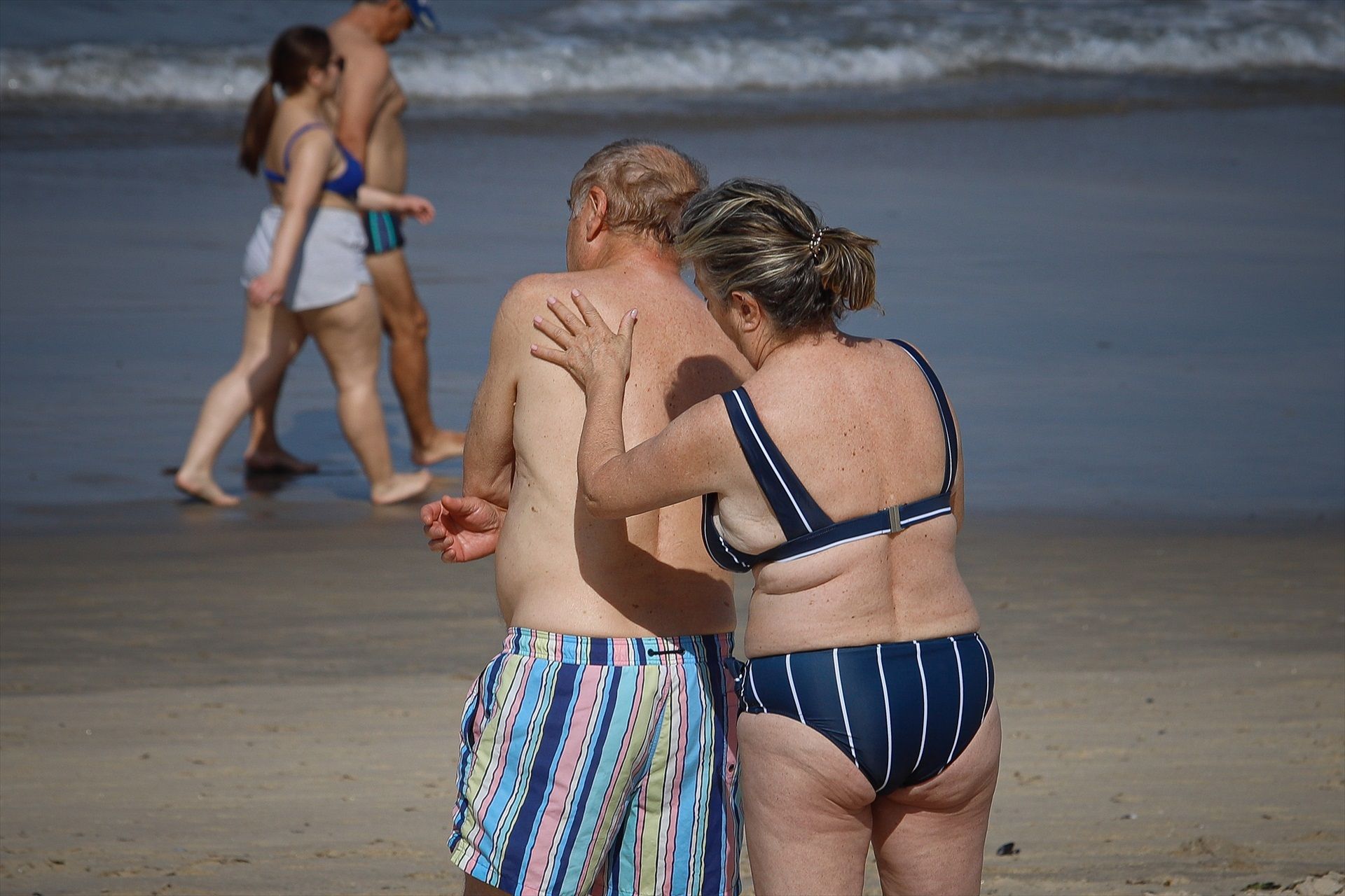 La mitad de los mayores no toma medidas de protección solar durante el verano