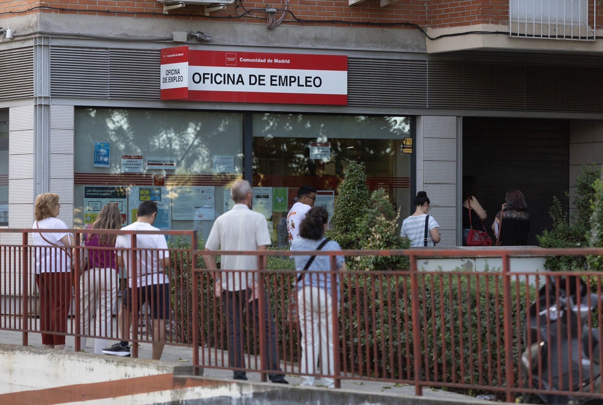 La creación de empleo se ralentiza en julio, pero marca récord de 21,87 millones de ocupados