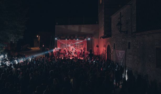 Boina Fest 2025: el festival contra la despoblación multiplicará por 30 la población de Arenillas