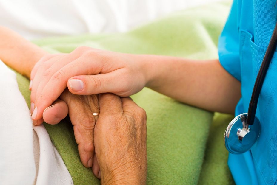 Asturias prioriza el reconocimiento de la dependencia a personas con patologías irreversibles Asturias prioriza el reconocimiento de la dependencia a personas con patologías irreversibles