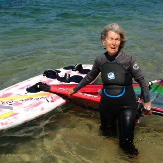 La dieta de Mauriccia Rivano, la mujer de 98 años que practica windsurf (Redes Sociales: Maria Carla Rivano)