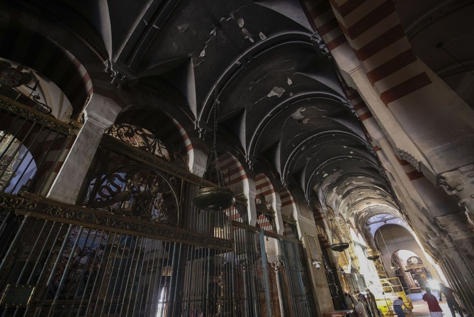 EuropaPress 6896664 interior mezquita catedral cordoba afectado incendio ocurrido pasado EuropaPress 6896664 interior mezquita catedral cordoba afectado incendio ocurrido pasado