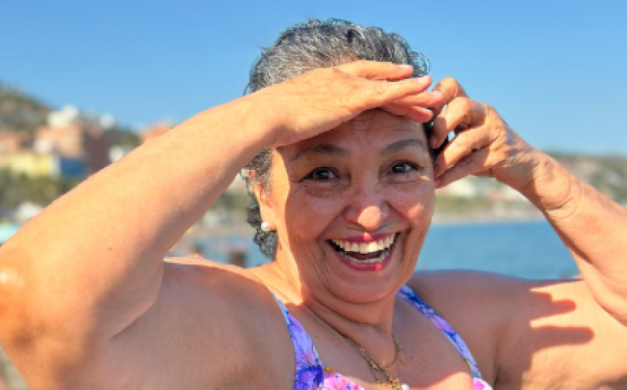 Adopta Un Abuelo cumple el sueño de Gloria de volver a ir a la playa