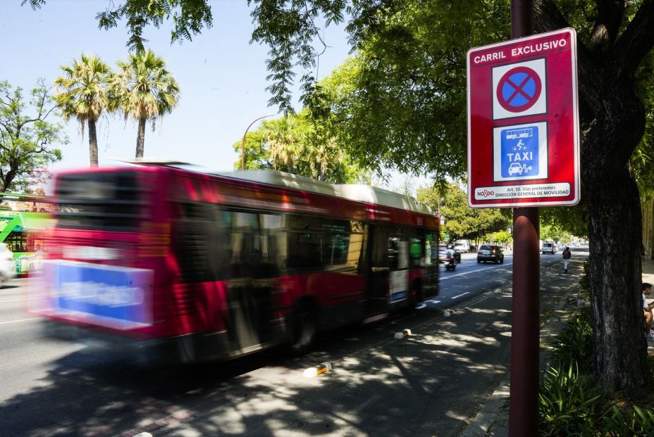 EuropaPress 6839474 imagenes nueva senalizacion ronda historica sevilla indicar exclusividad