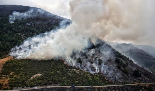 Los incendios empeoran "gravemente" la calidad del aire, lo que supone un riesgo para la salud