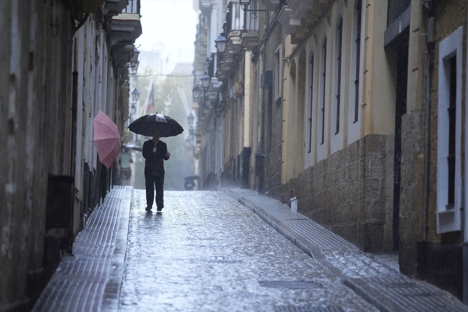 Tiempo: una dana deja esta semana lluvias y tormentas fuertes en noroeste y Baleares