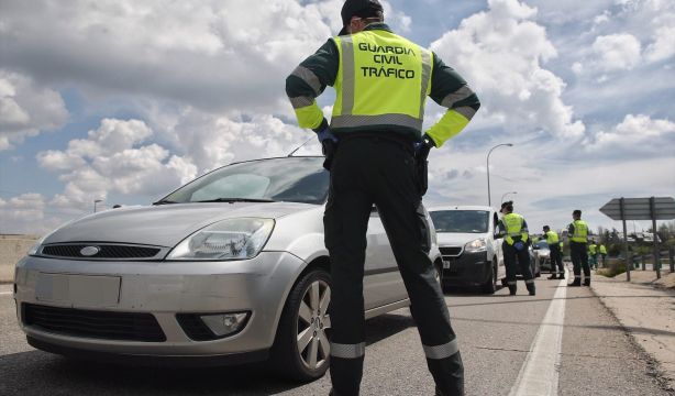 Cuándo caduca una multa de tráfico en España y deja de poder cobrarse