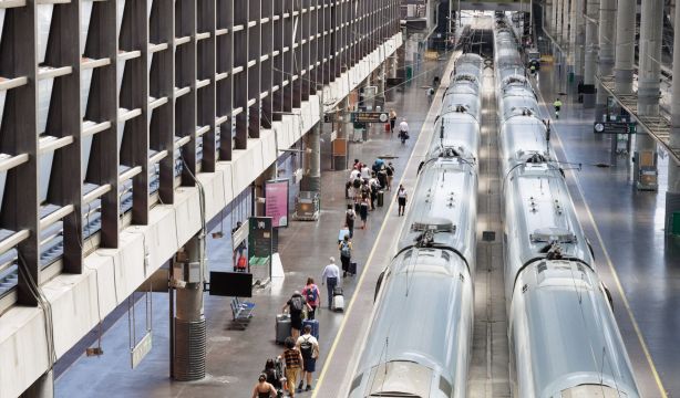 Los trenes Avlo dejarán de circular entre Madrid y Barcelona: qué hacer si ya tienes billetes