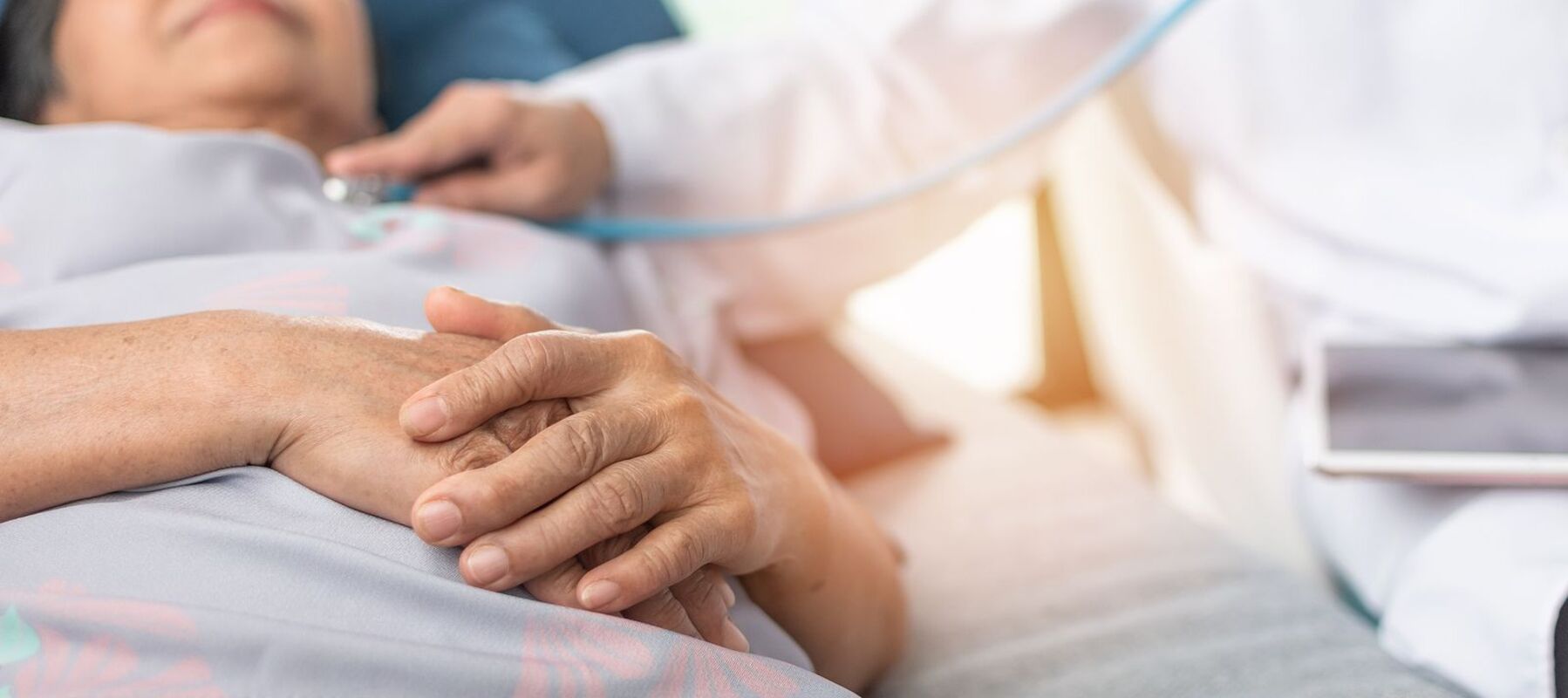 Qué es el testamento vital y qué puedes incluir en él