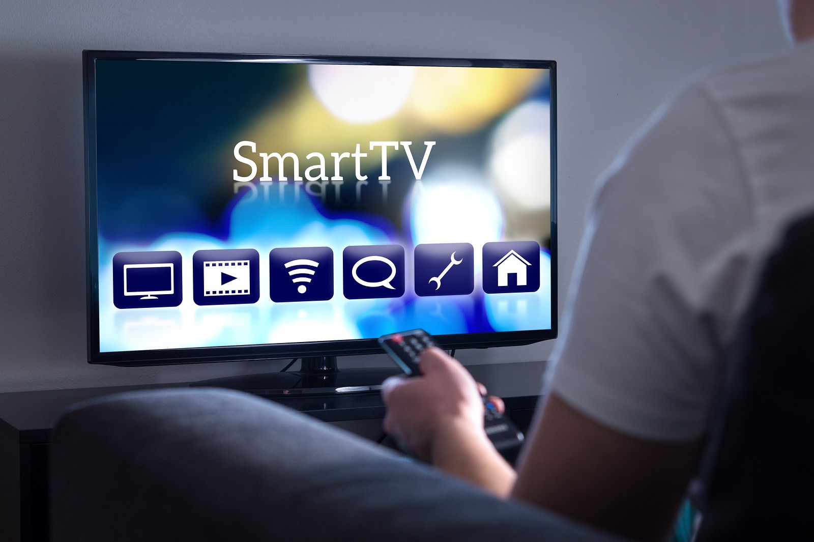 Cómo conectar el móvil a una Smart TV