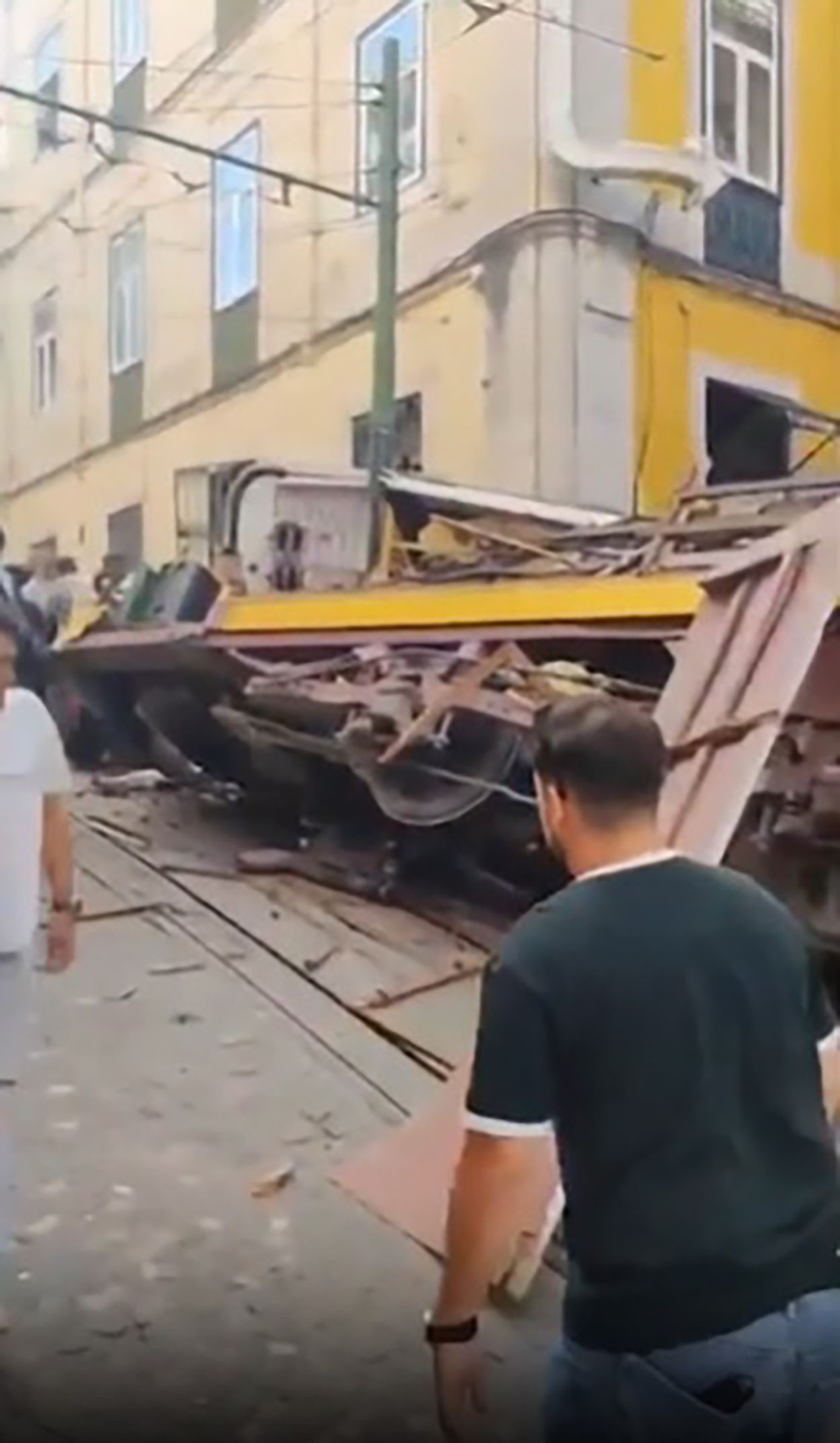 Tragedia en el funicular turístico de Lisboa: al menos 16 muertos y 23 heridos