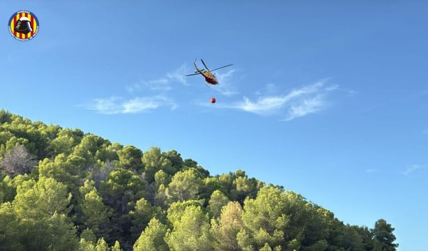 Tensión en una residencia de mayores por un incendio en Oliva (Valencia)