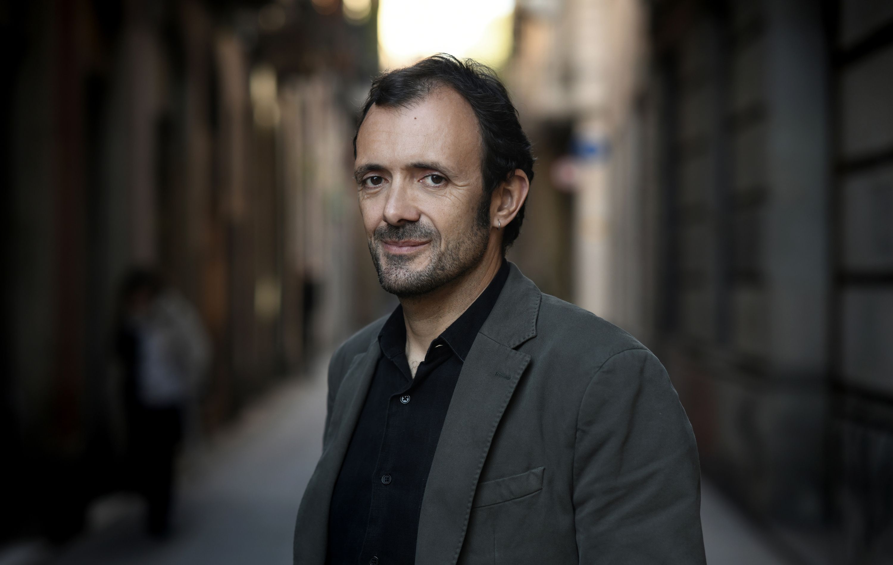 Isaac Rosa: "Cuando tanta gente duerme mal es que tenemos un problema como sociedad"