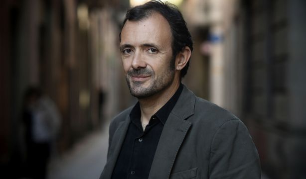 Isaac Rosa: "Cuando tanta gente duerme mal es que tenemos un problema como sociedad"