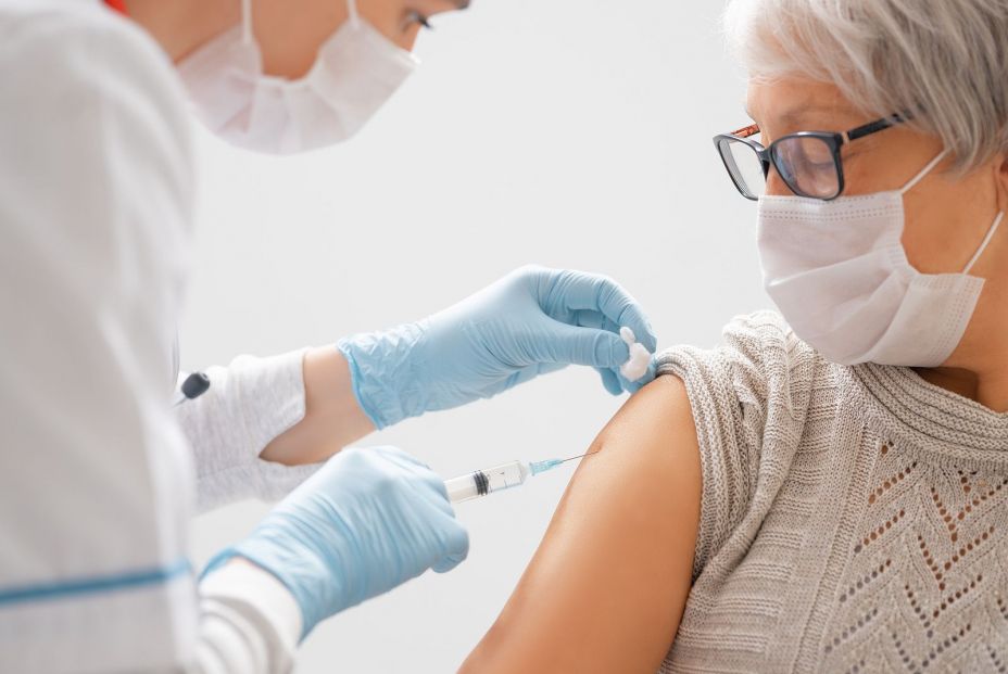 Campaña de vacunación 2025-2026 frente a la gripe y el Covid-19 en Madrid: fecha de comienzo
