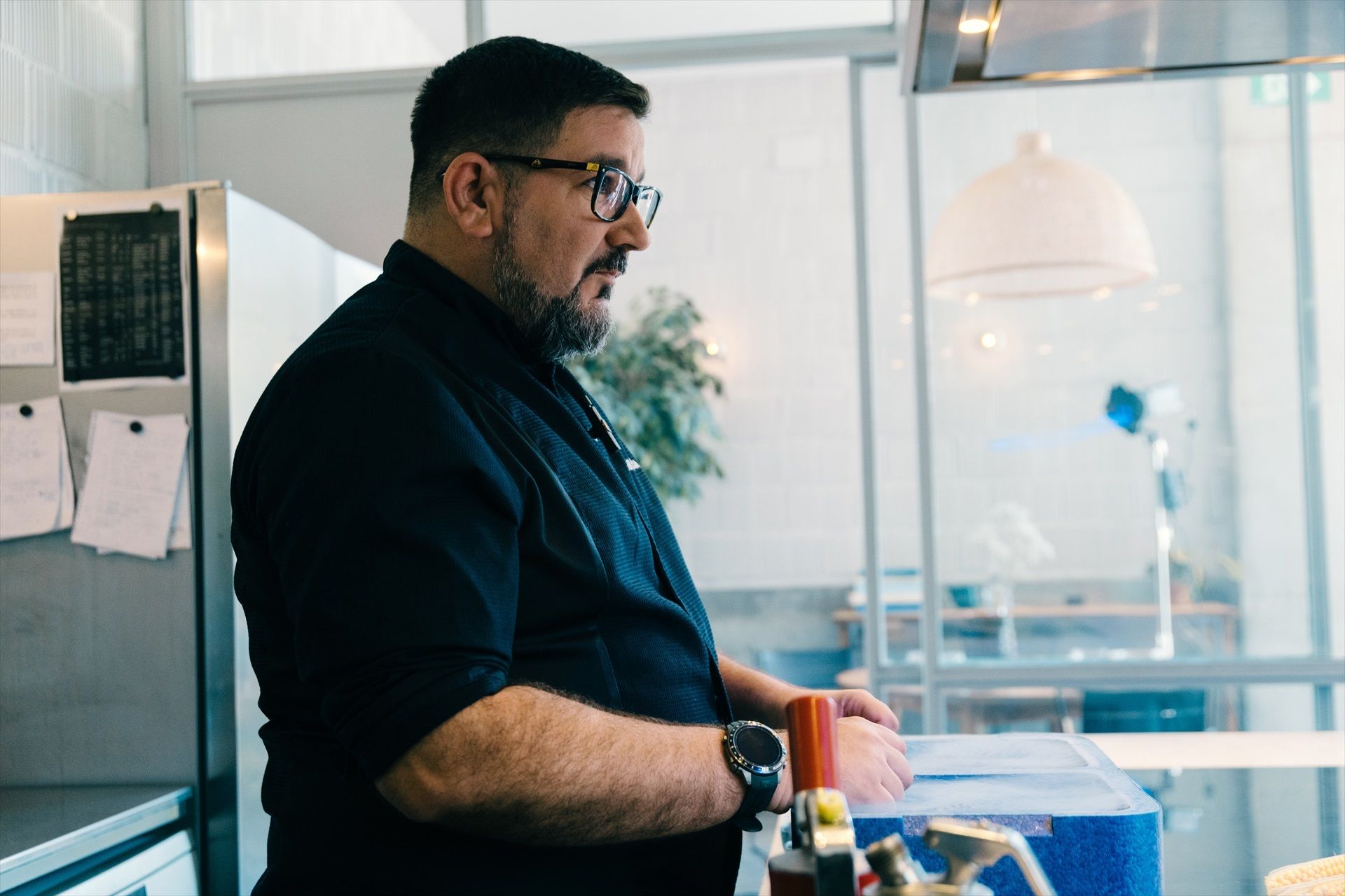 Dani García tiene la receta perfecta para preparar una cena gourmet en la freidora de aire