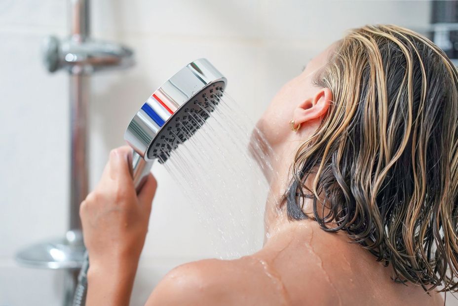 ¿Cada cuánto hay que ducharse? La ciencia te lo explica