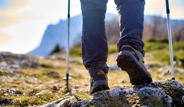 Un japonés de 102 años se convierte en la persona de más edad en escalar el monte Fuji (Bigstock)
