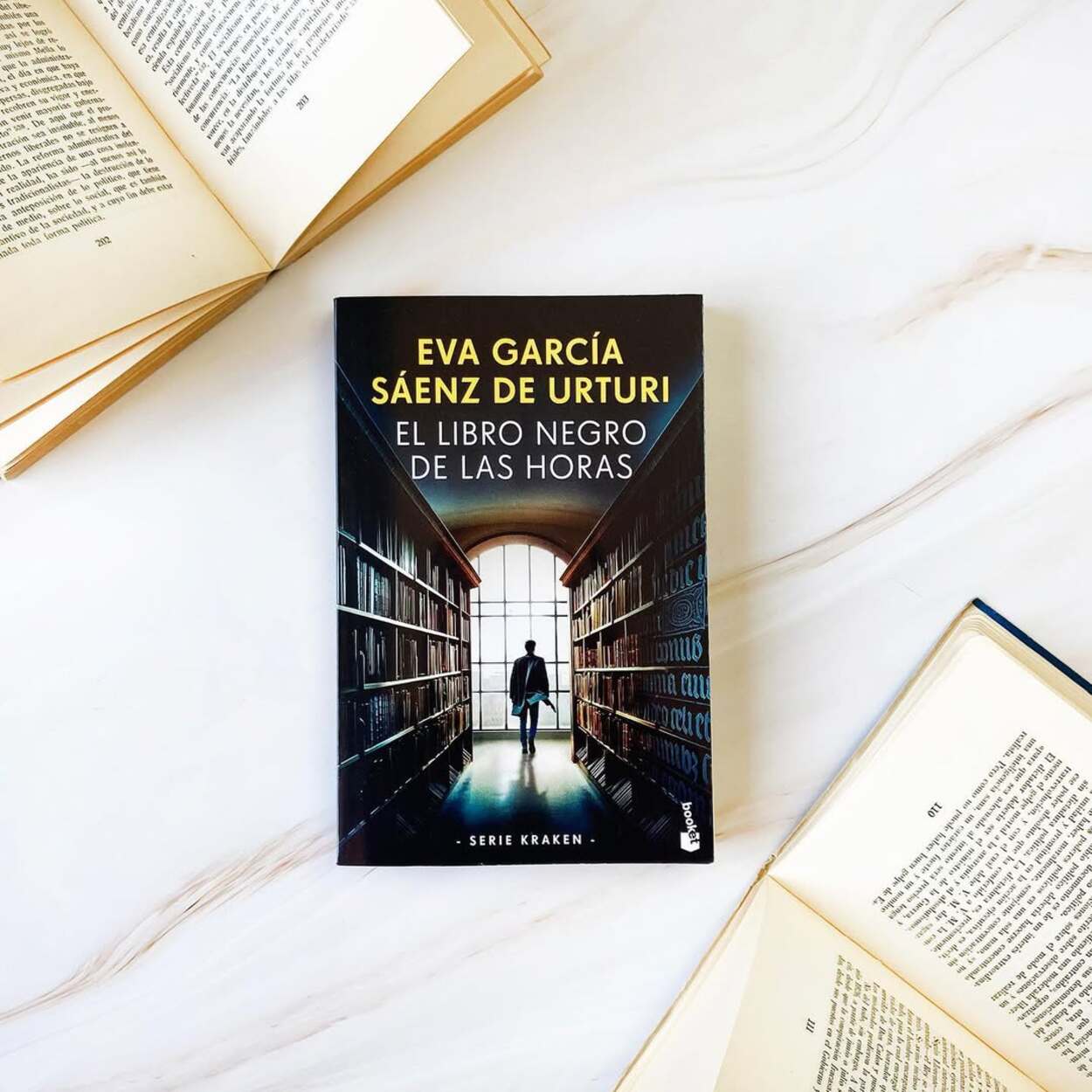 'El libro negro de las horas', de Eva García Sáenz de Urturi, dará el salto a la gran pantalla