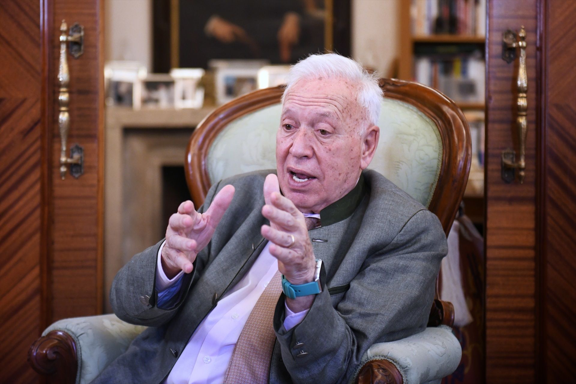 Glovo apuesta por el talento sénior y ficha a Margallo y Manel Arroyo como asesores