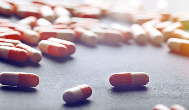 "El Ministerio de Sanidad retrasa y restringe el acceso a medicamentos innovadores"
