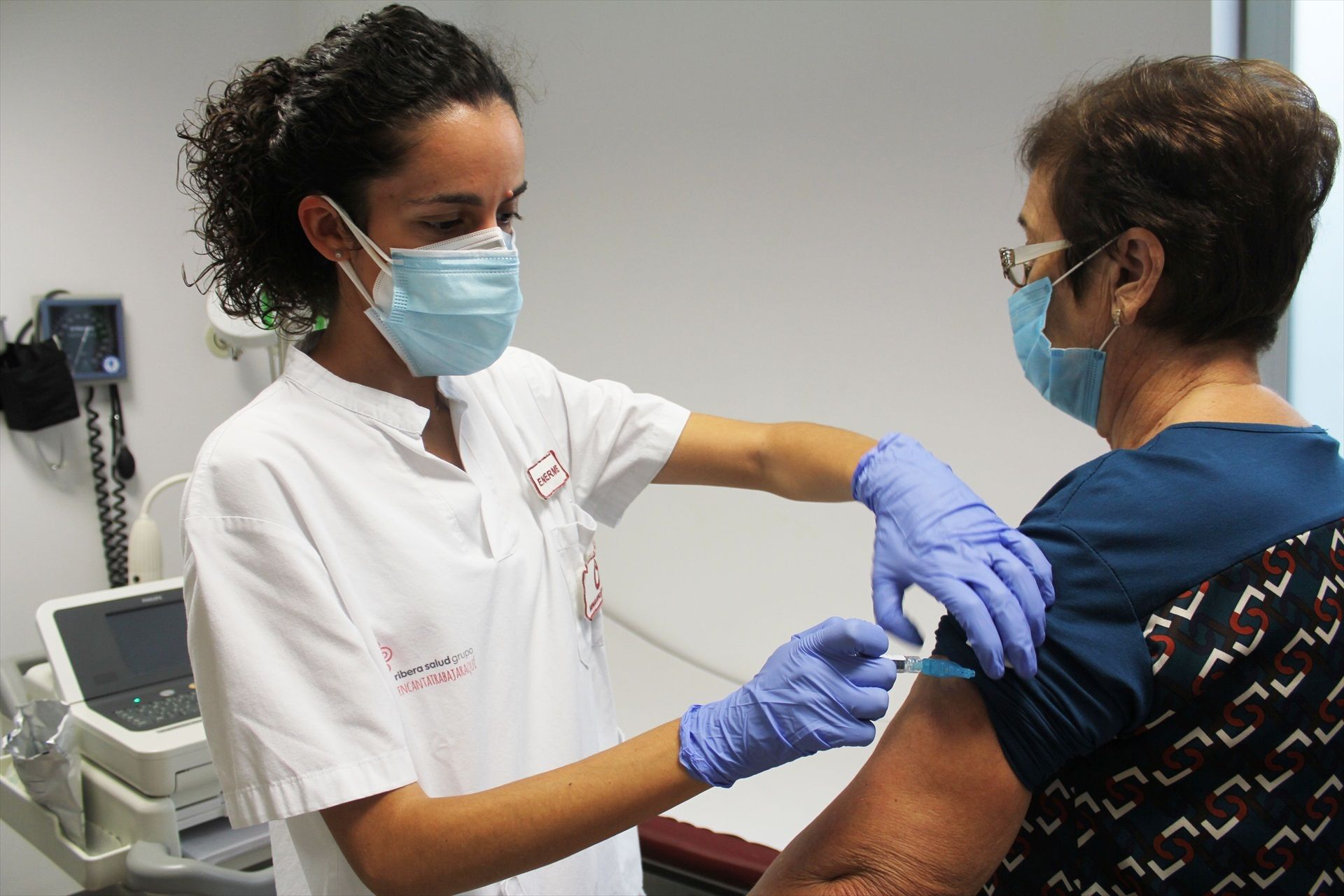 Campaña de vacunación 2025-2026 frente a la gripe y el Covid-19 en Navarra: fecha de comienzo