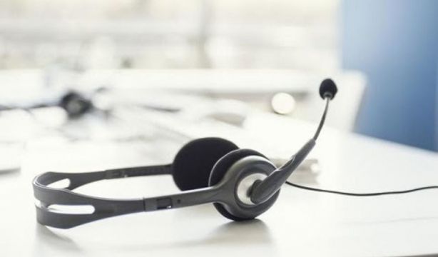 Un exteleoperador explica cómo rechazar las llamadas comerciales de manera correcta y sin tapujos