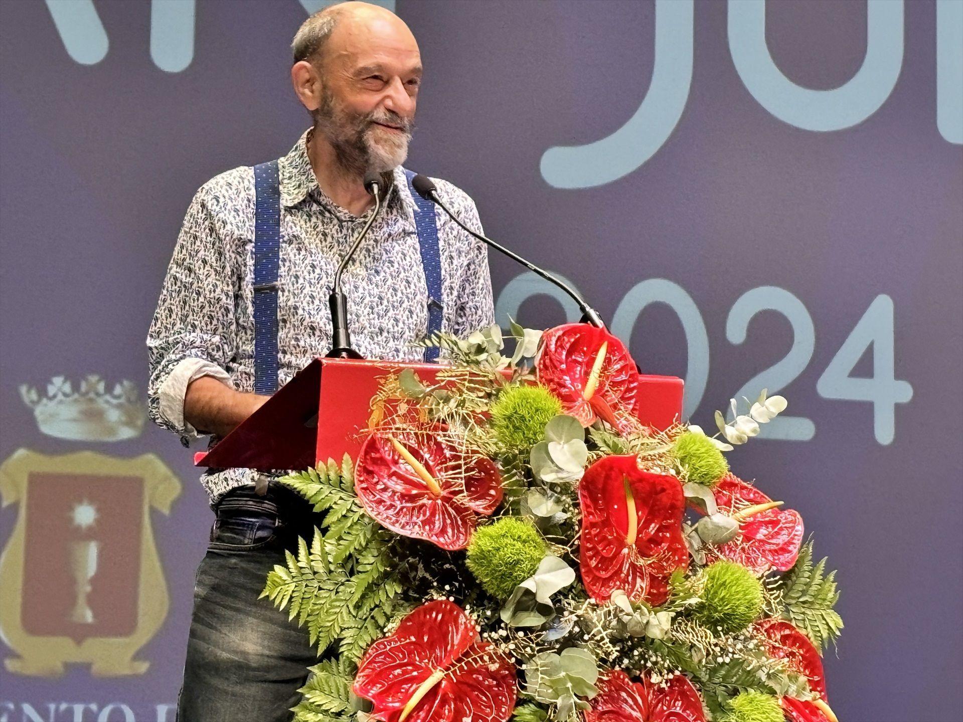 El humorista Javier Cansado anuncia que tiene cáncer y se retira temporalmente