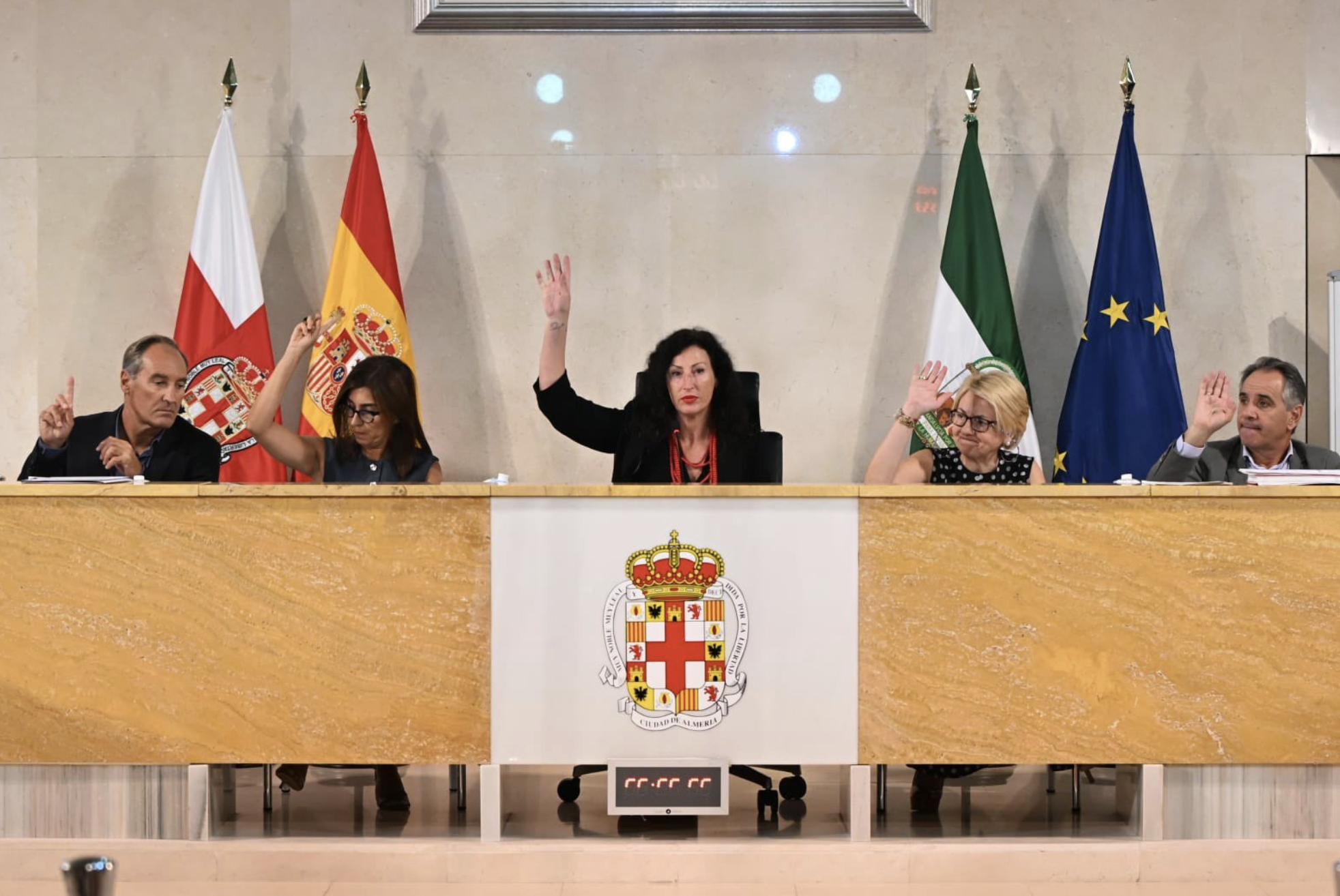 Almería apoya la iniciativa para una Ley de protección Integral contra el maltrato a los mayores