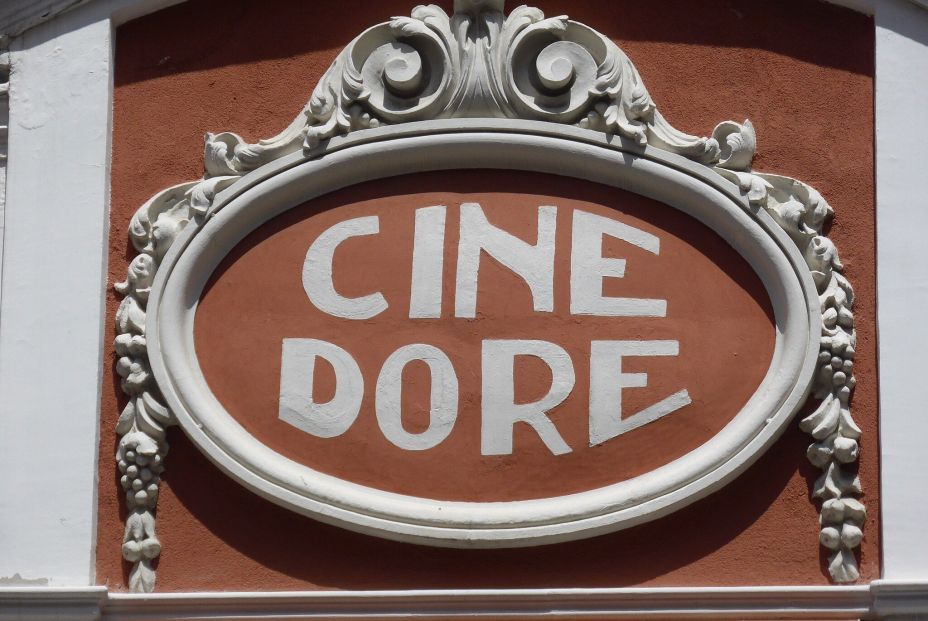 2048px Madrid, detalle del Cine Doré, de la Filmoteca Española