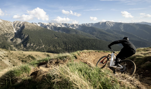 Las estaciones de Andorra consolidan la ocupación veraniega con un ligero crecimiento de visitantes