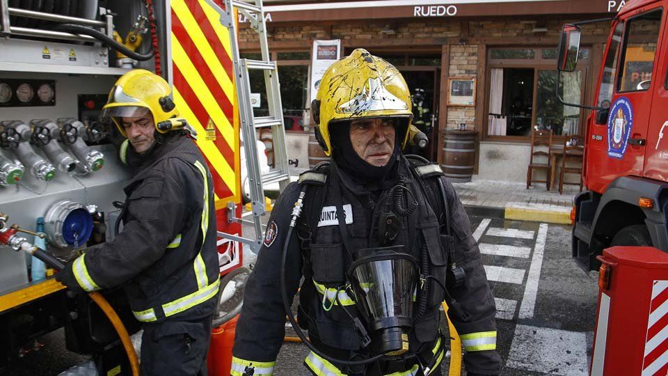 Bomberos en acción