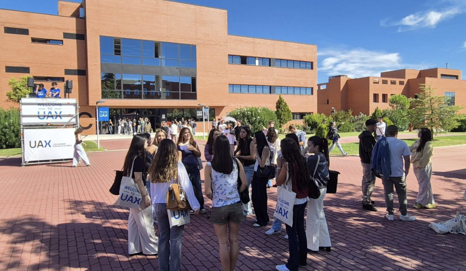 Pensamiento crítico o la curiosidad, entre las soft skills que deben desarrollar los universitarios
