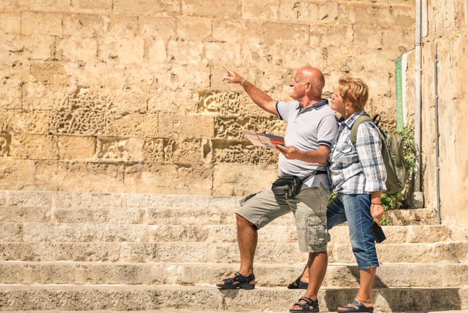 IMSERSO: publicada convocatoria de ayudas a residentes de Menorca y Pitiusas con escala en Mallorca