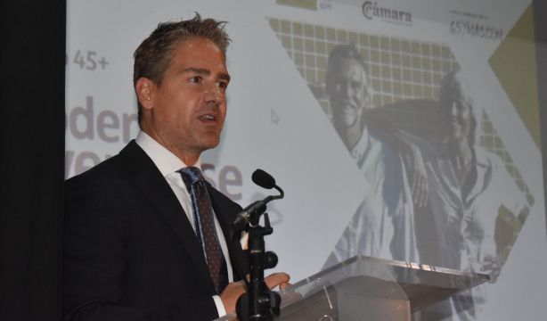 Karim Bulaix: "Los sénior son profesionales con gran capacidad de trabajo y cualificación"