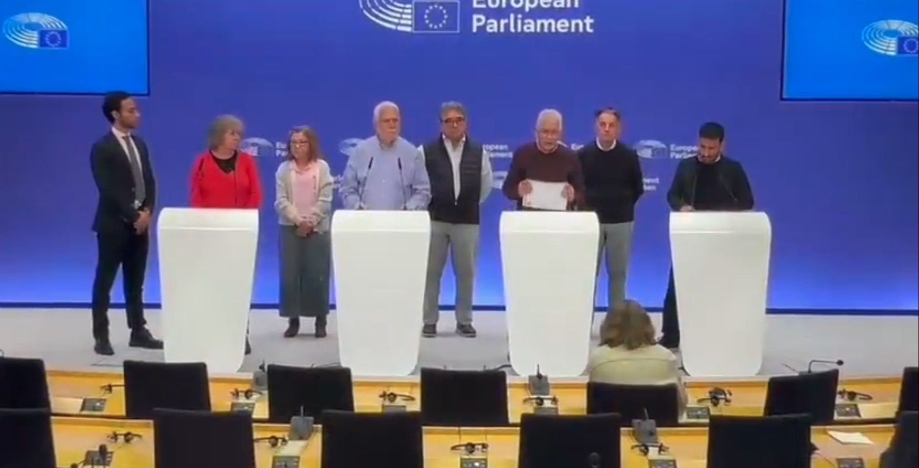 Asjubi40 en Bruselas: la foto del orgullo y de la vergüenza
