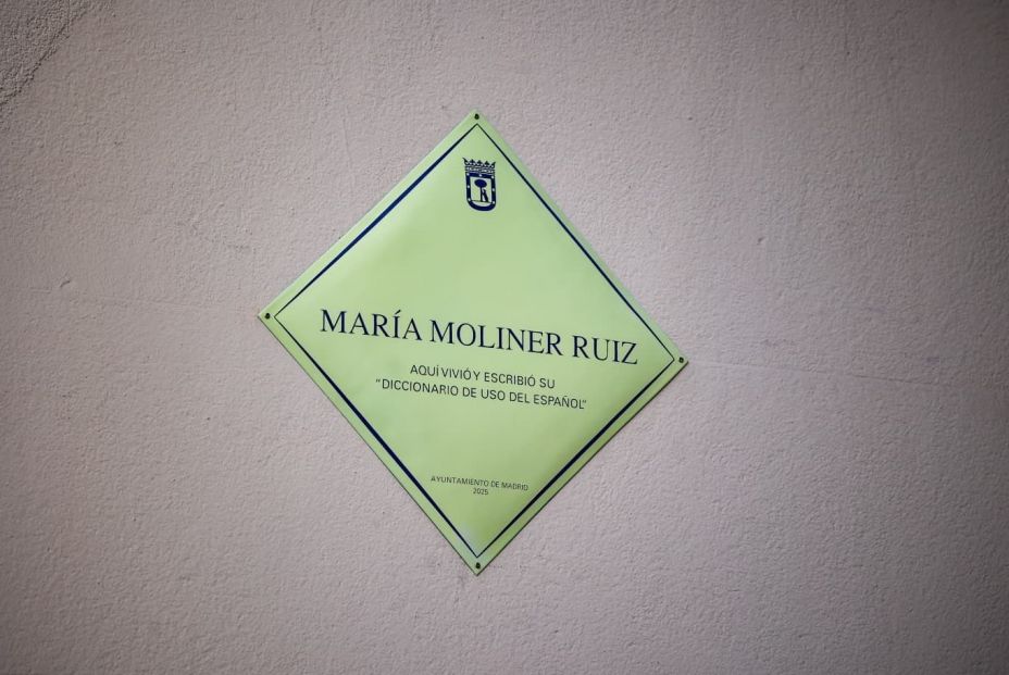 EuropaPress 6978262 acto descubrimiento placa homenaje maria moliner casa tetuan