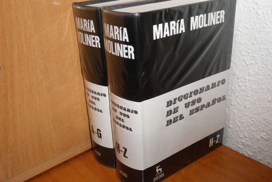 Diccionario de uso del español. María Moliner 2