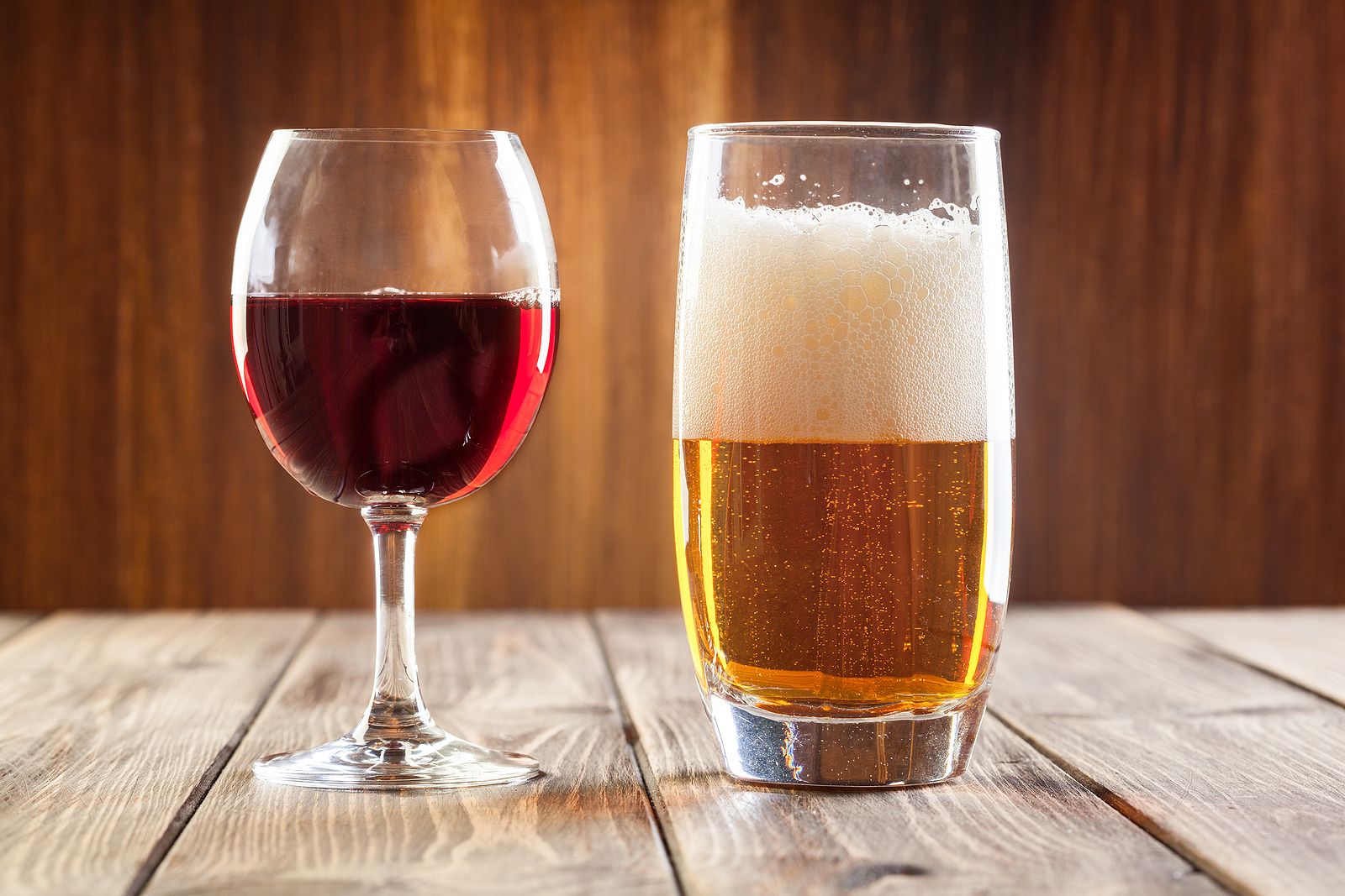 Cuatro descubrimientos sorprendentes sobre el vino y la cerveza (Bigstock) Cuatro descubrimientos sorprendentes sobre el vino y la cerveza (Bigstock)