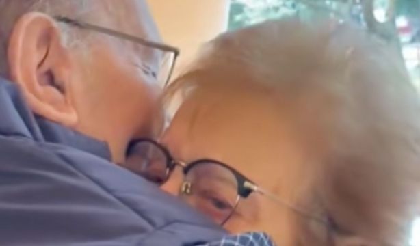 VÍDEO: El reencuentro viral de una pareja después de varios días separados (TikTok: Solmachado)