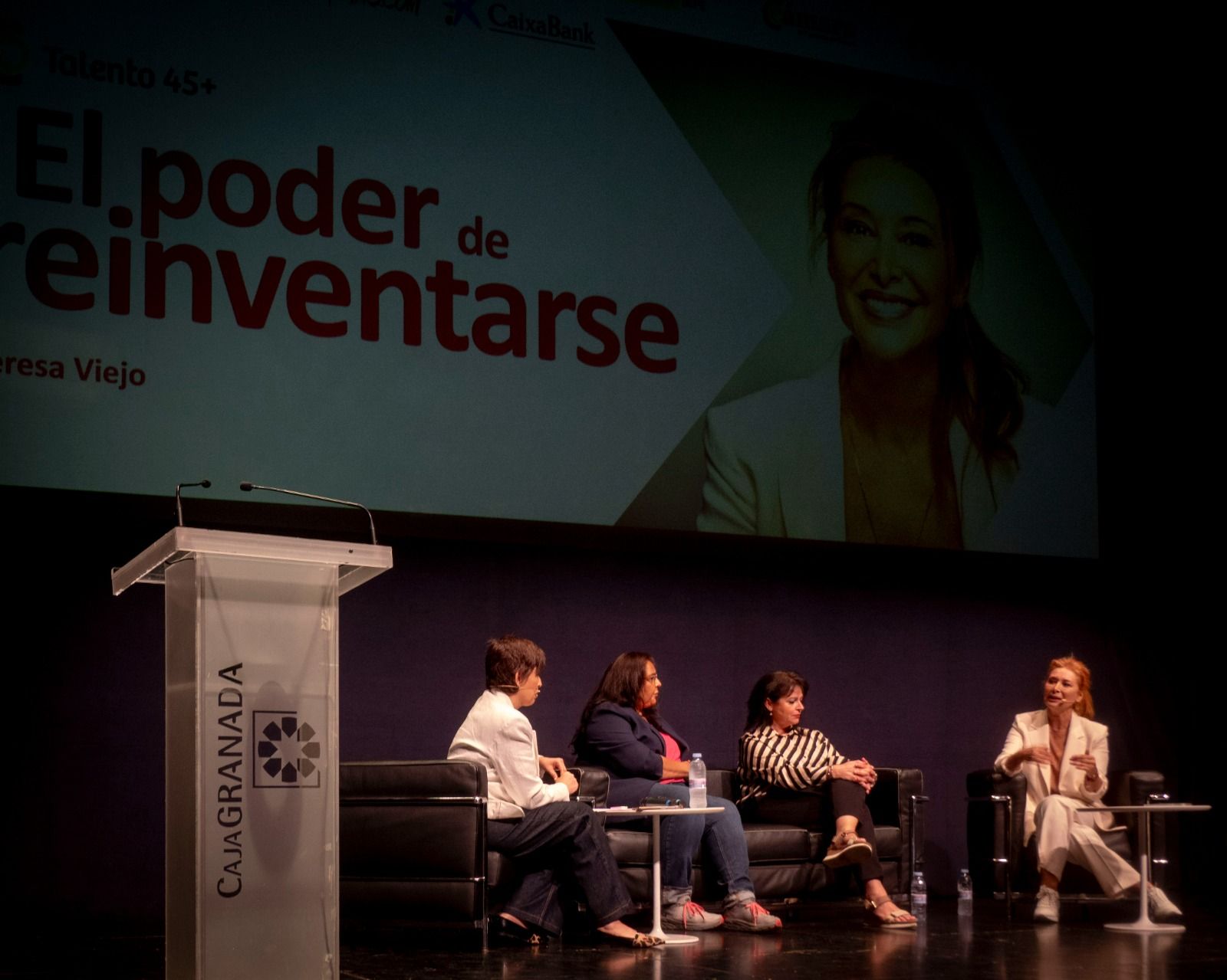 "Las oportunidades no llegan a casa, hay que salir a buscarlas"