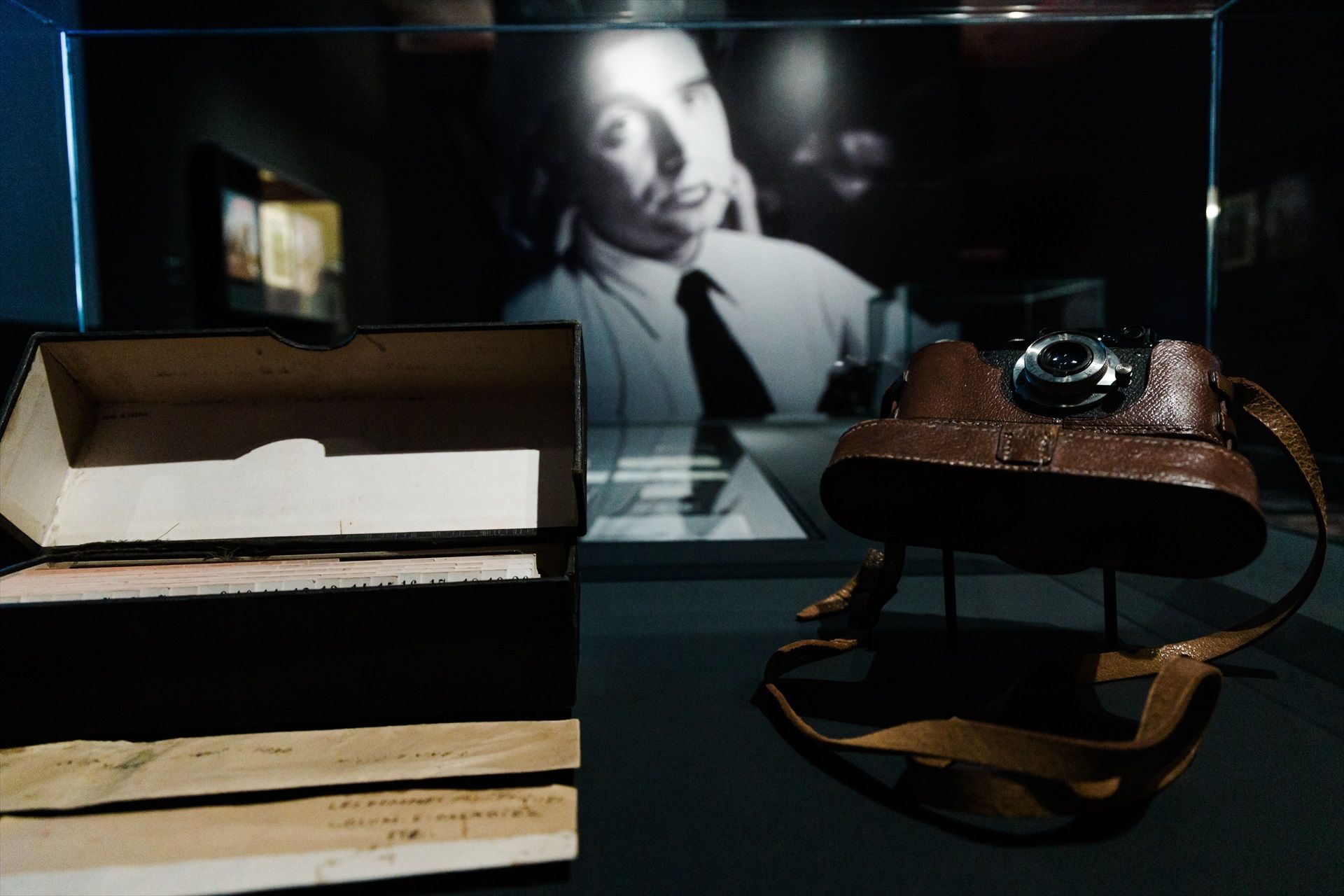 Exposición de Robert Capa en Madrid: más de 250 imágenes que recuerdan "la brutalidad de la guerra"