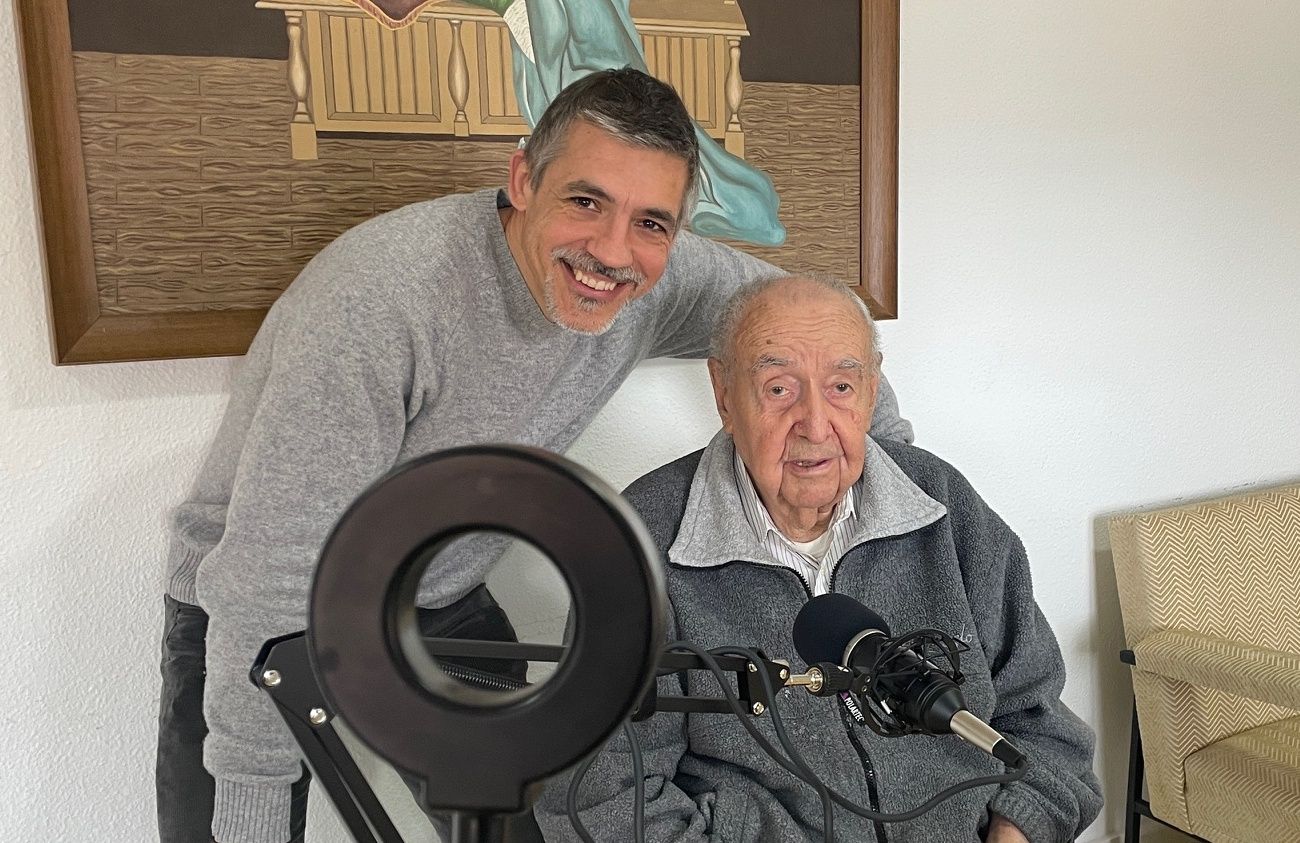 Daganzo, autor del podcast de los centenarios: "Busco reconstruir la memoria colectiva olvidada"