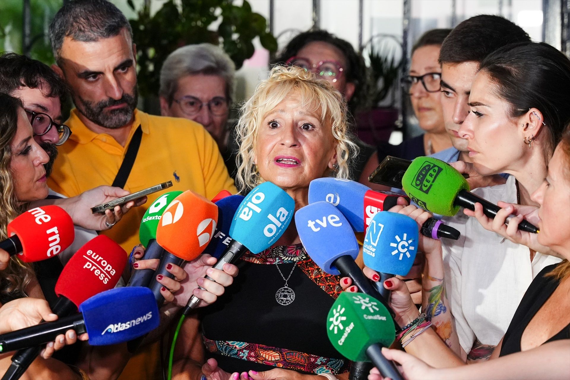 Mujeres se unen para llevar a la Justicia los fallos en el cribado del cáncer de mama en Andalucía