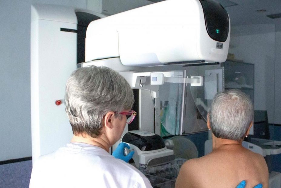 EuropaPress 7009652 sescam adjudica adquisicion siete mamografos digitales sistema tomosintesis