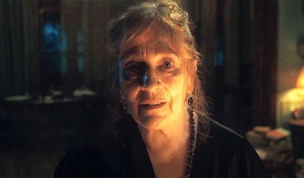 Carmen Maura es una 'Vieja loca' en el thriller claustrofóbico producido por J.A. Bayona