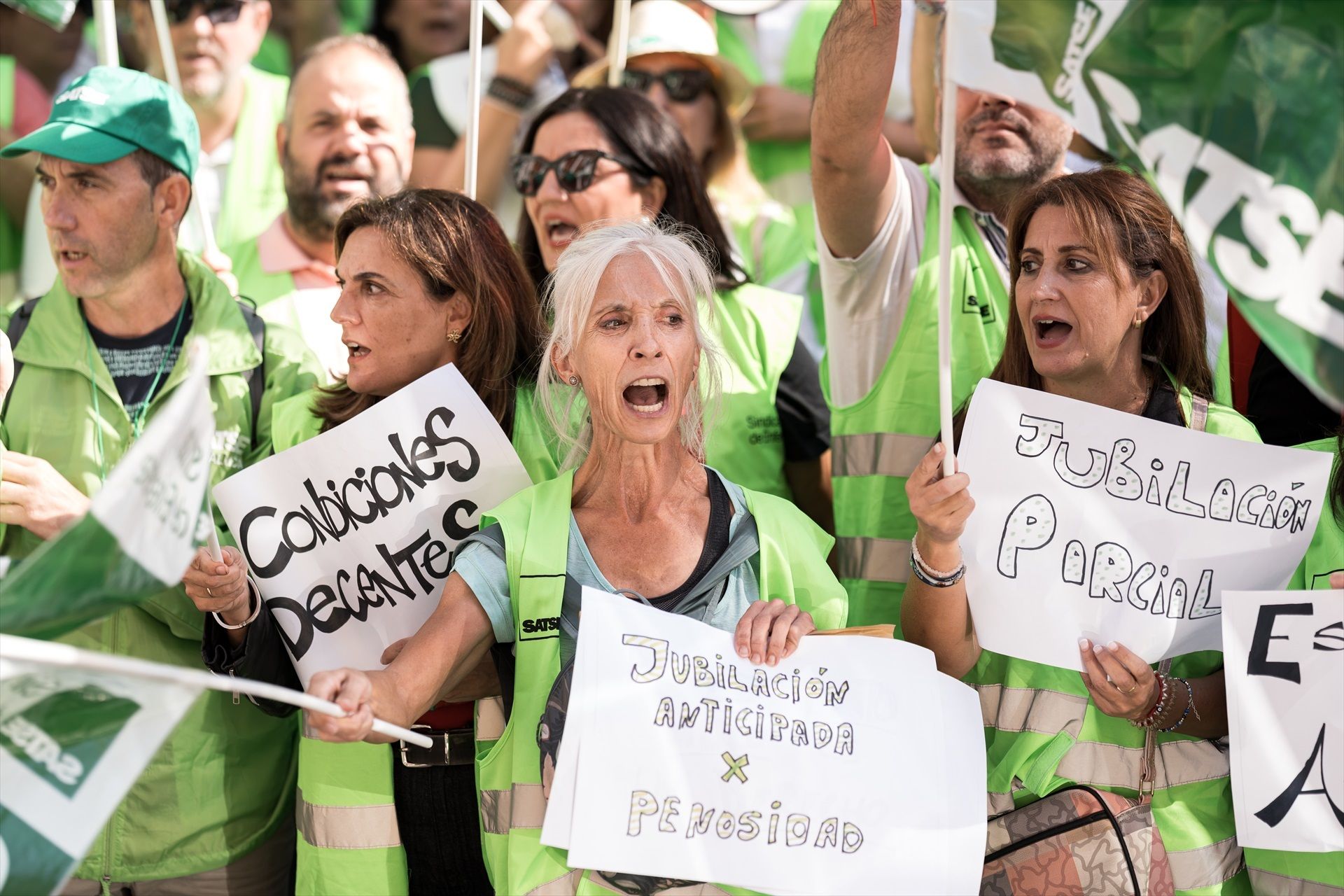 Las enfermeras denuncian la falta de contratación de refuerzos para la campaña de vacunación
