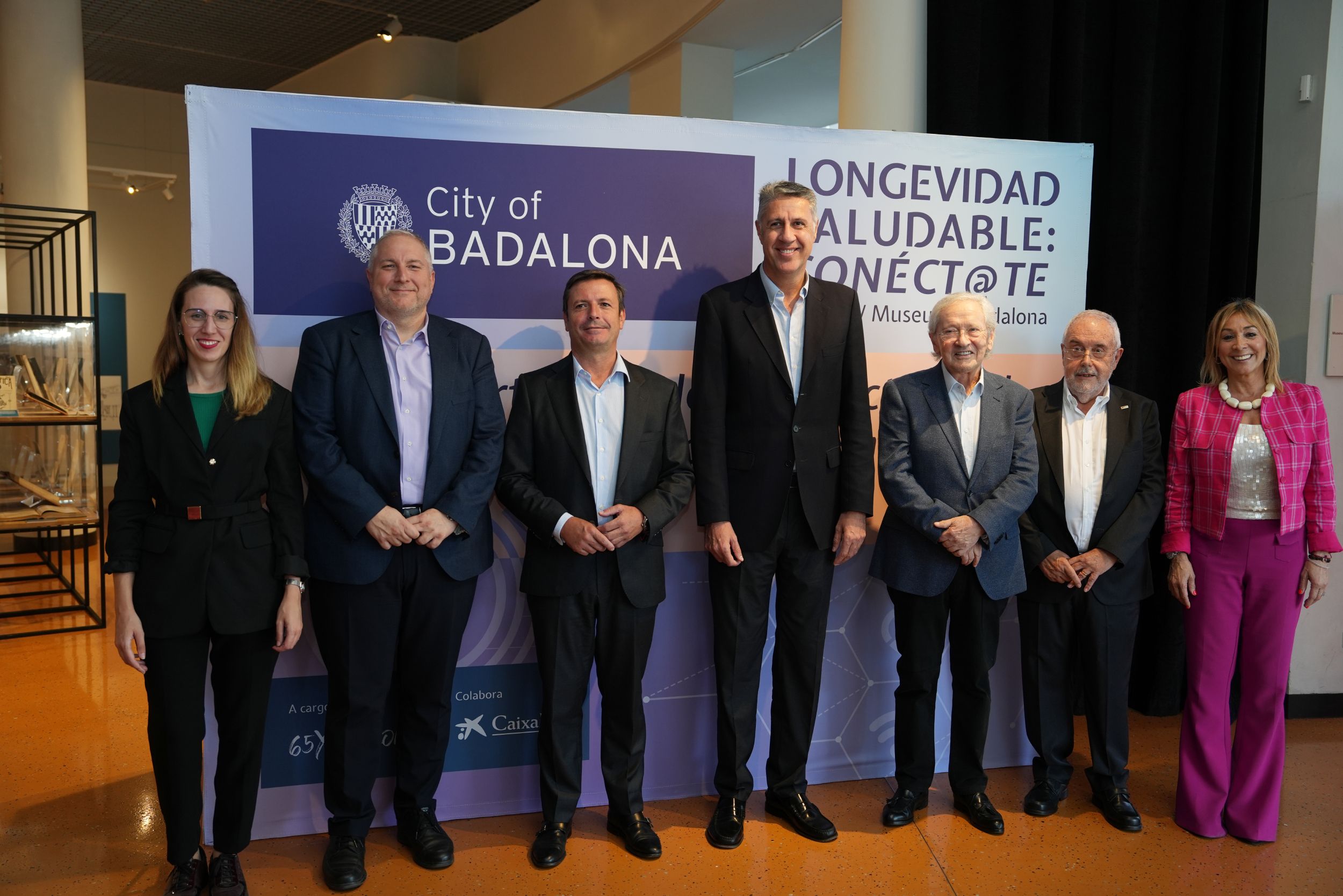 La importancia de estar conectados digitalmente y entre generaciones